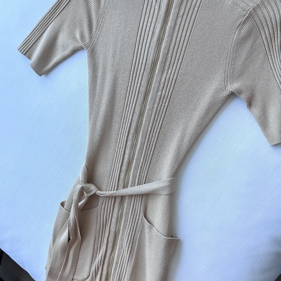 Guess Knit Nude Zip Up Dress - S - Picture 3 of 6